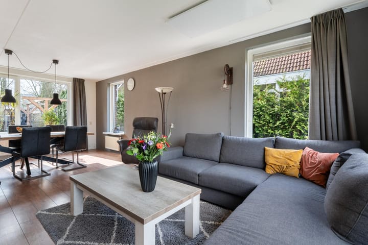 Foto 16 van De Weidedijk 10