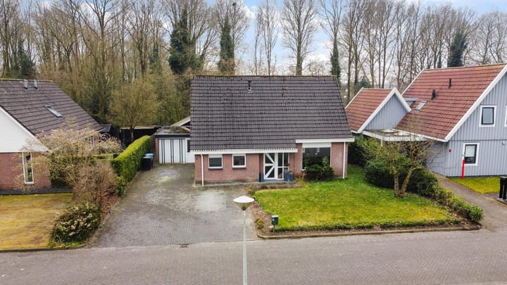 Foto 39 van De Weidedijk 10