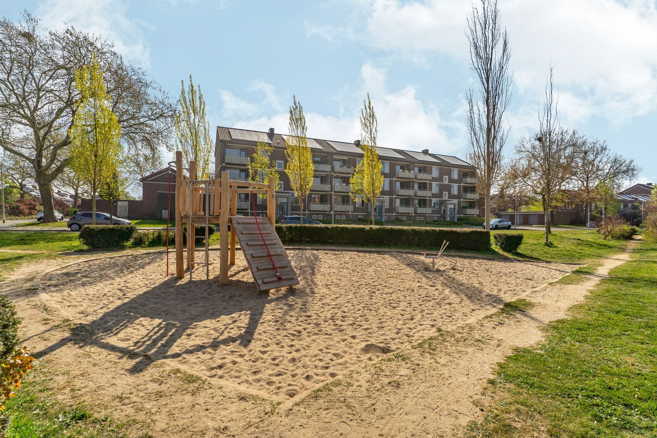 Photo 51 of Gouden Torrenstraat 22