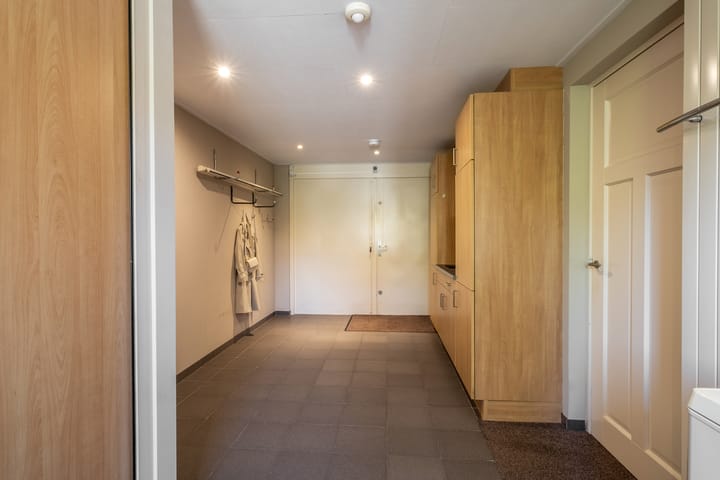 Photo 19 of Allemansweg 3