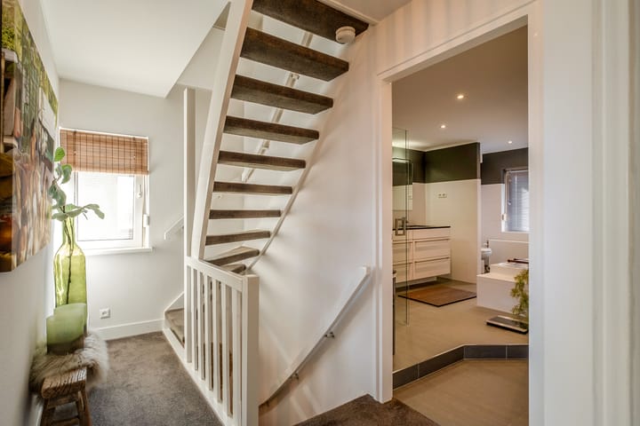 Photo 21 of Allemansweg 3