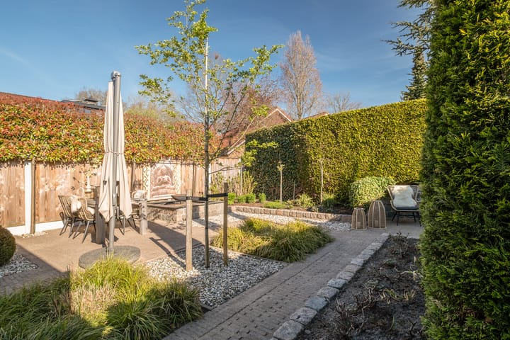 Photo 40 of Allemansweg 3