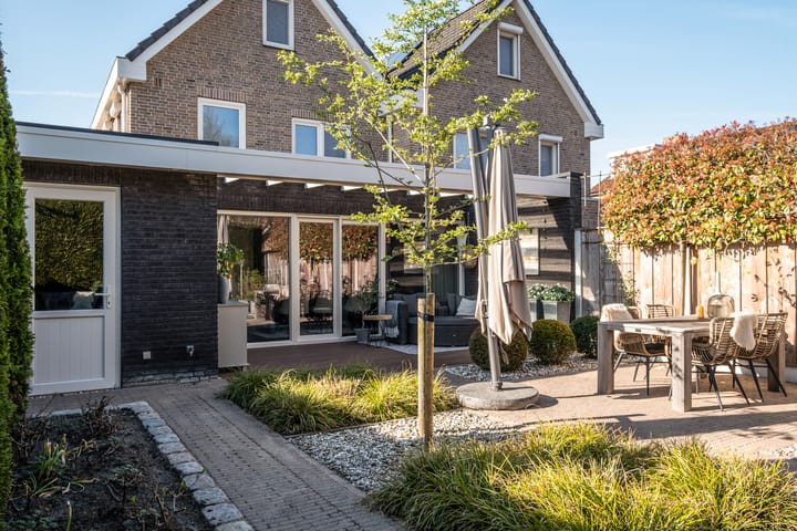 Photo 43 of Allemansweg 3