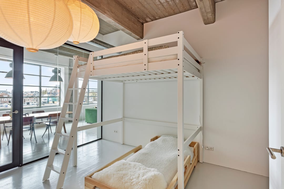 Foto 17 van Fabriekserf 16