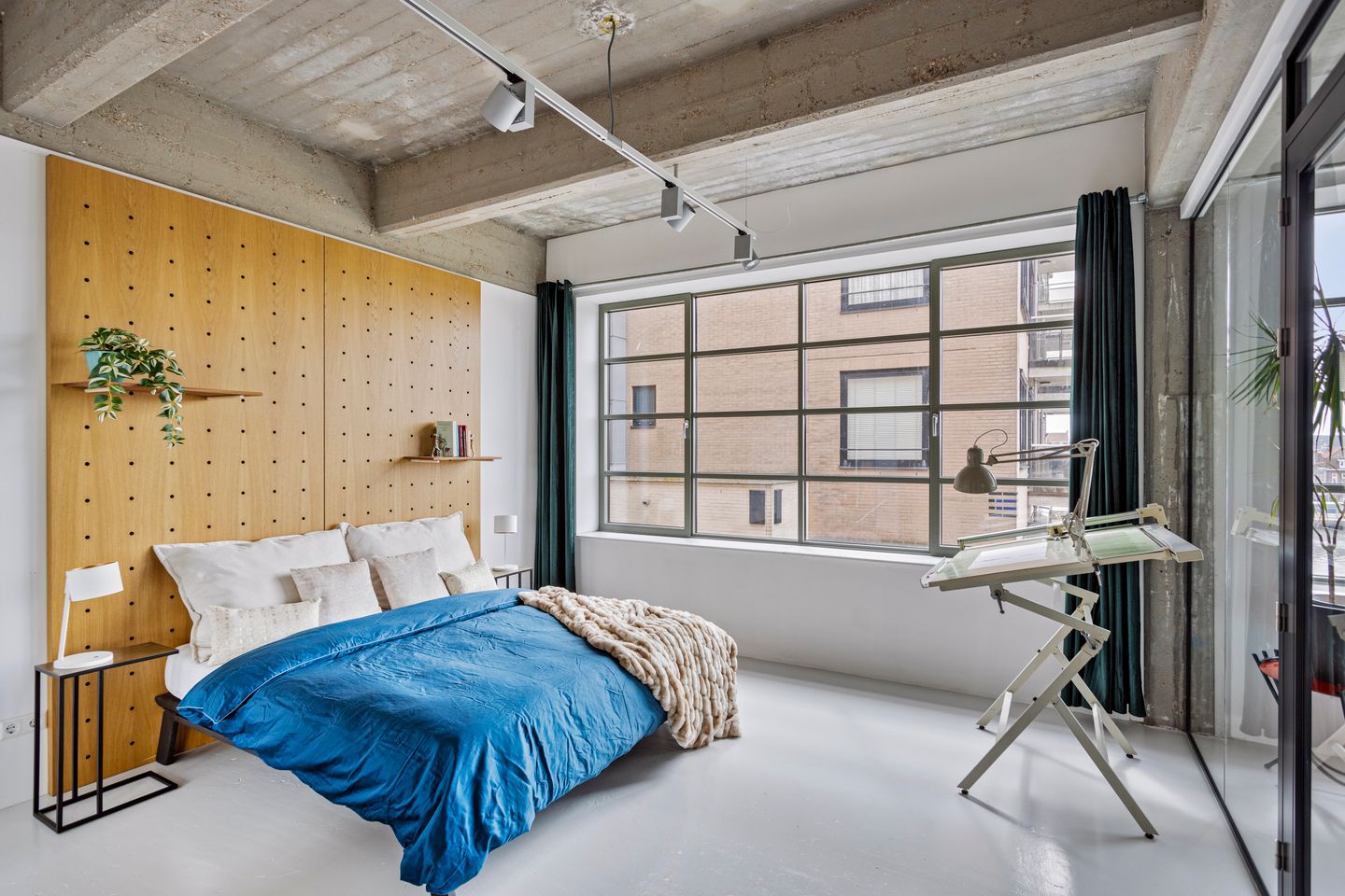 Foto 19 van Fabriekserf 16