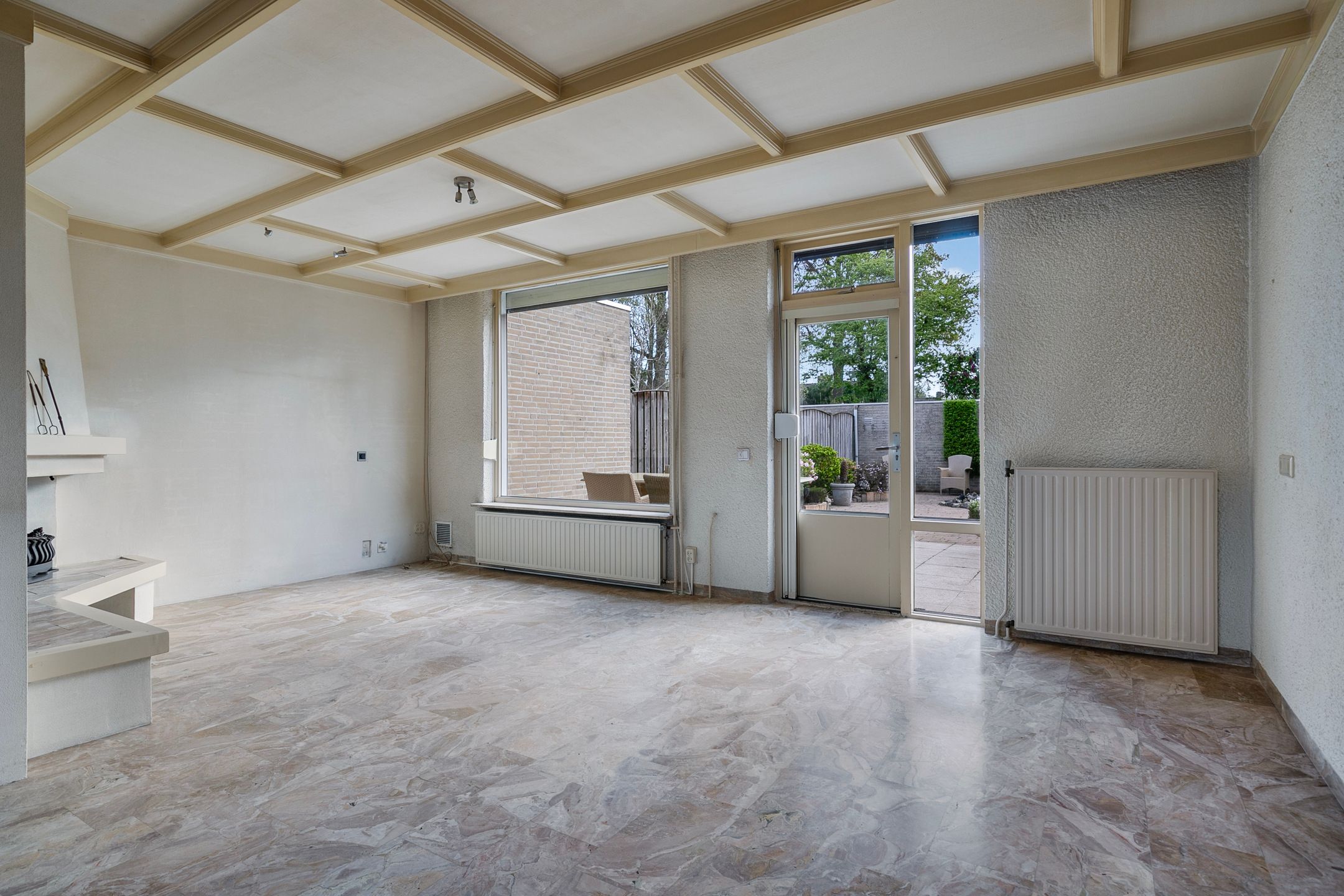 Photo 12 of Eimerick 39