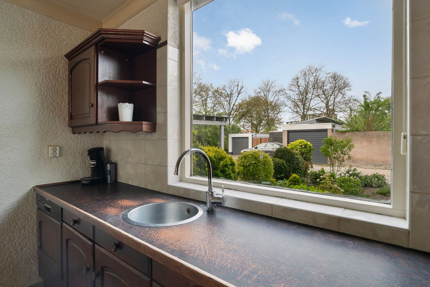 Photo 14 of Eimerick 39