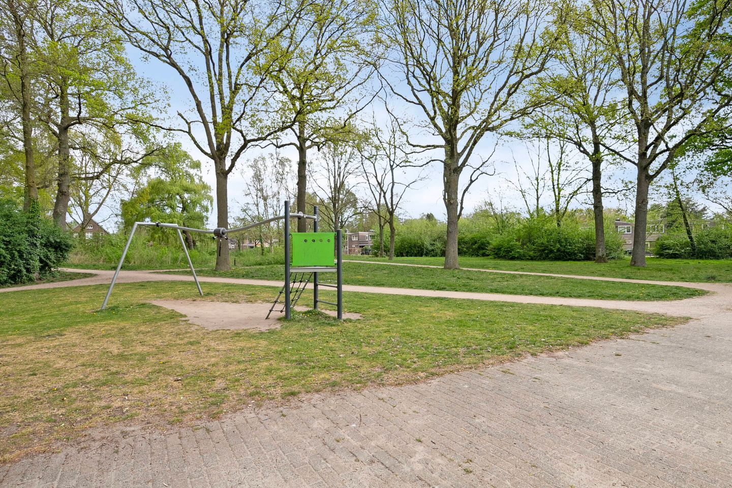 Photo 29 of Eimerick 39