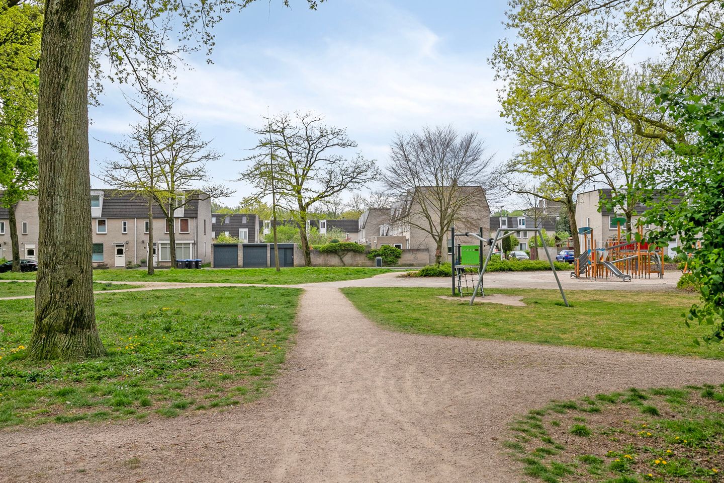 Photo 35 of Eimerick 39