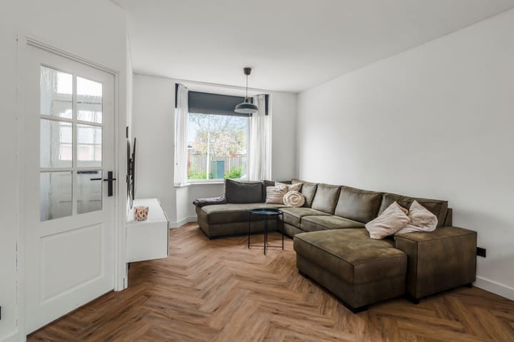 Foto 2 van Voltastraat 11