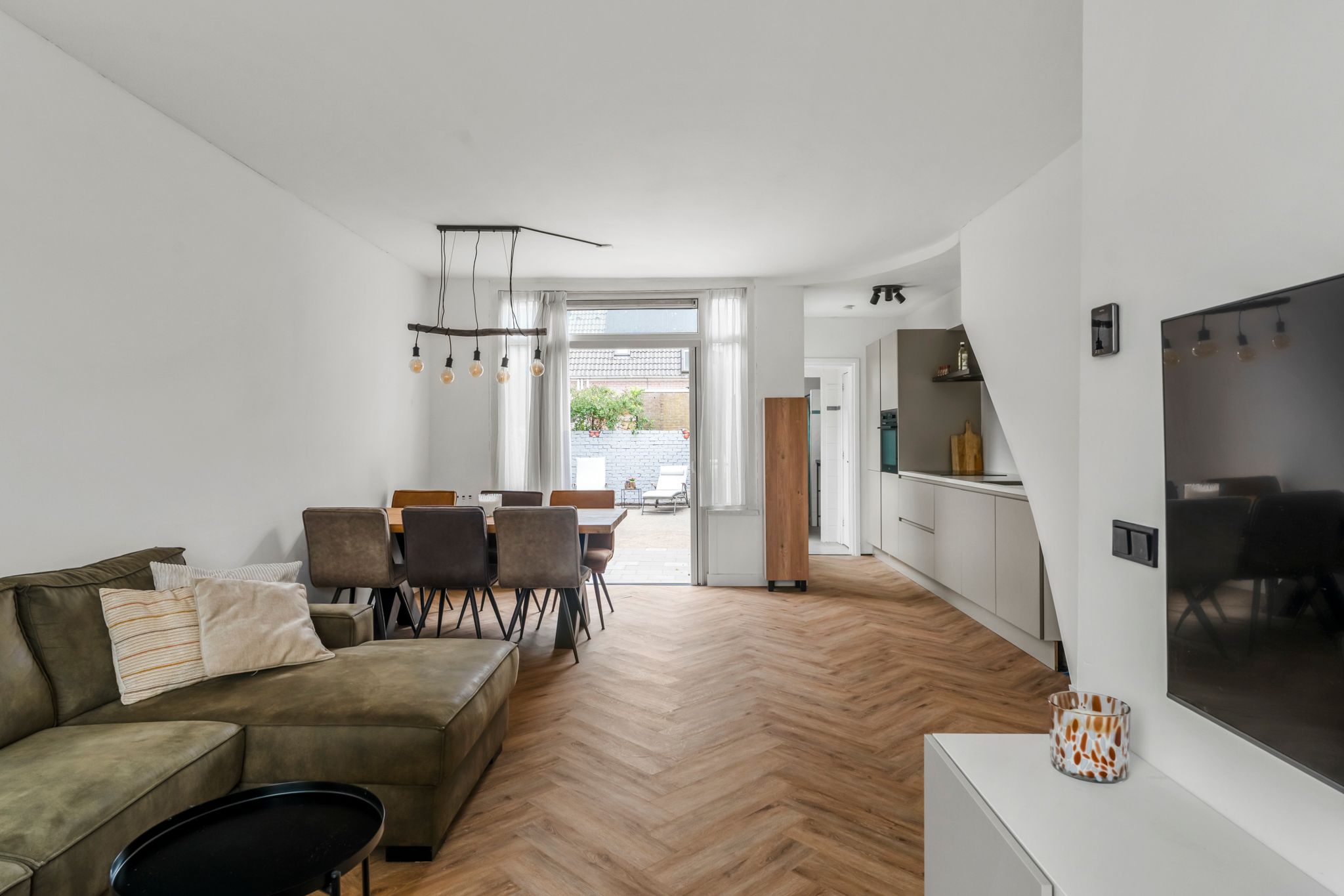 Foto 9 van Voltastraat 11