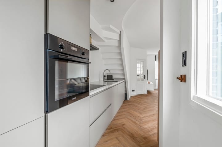 Foto 15 van Voltastraat 11