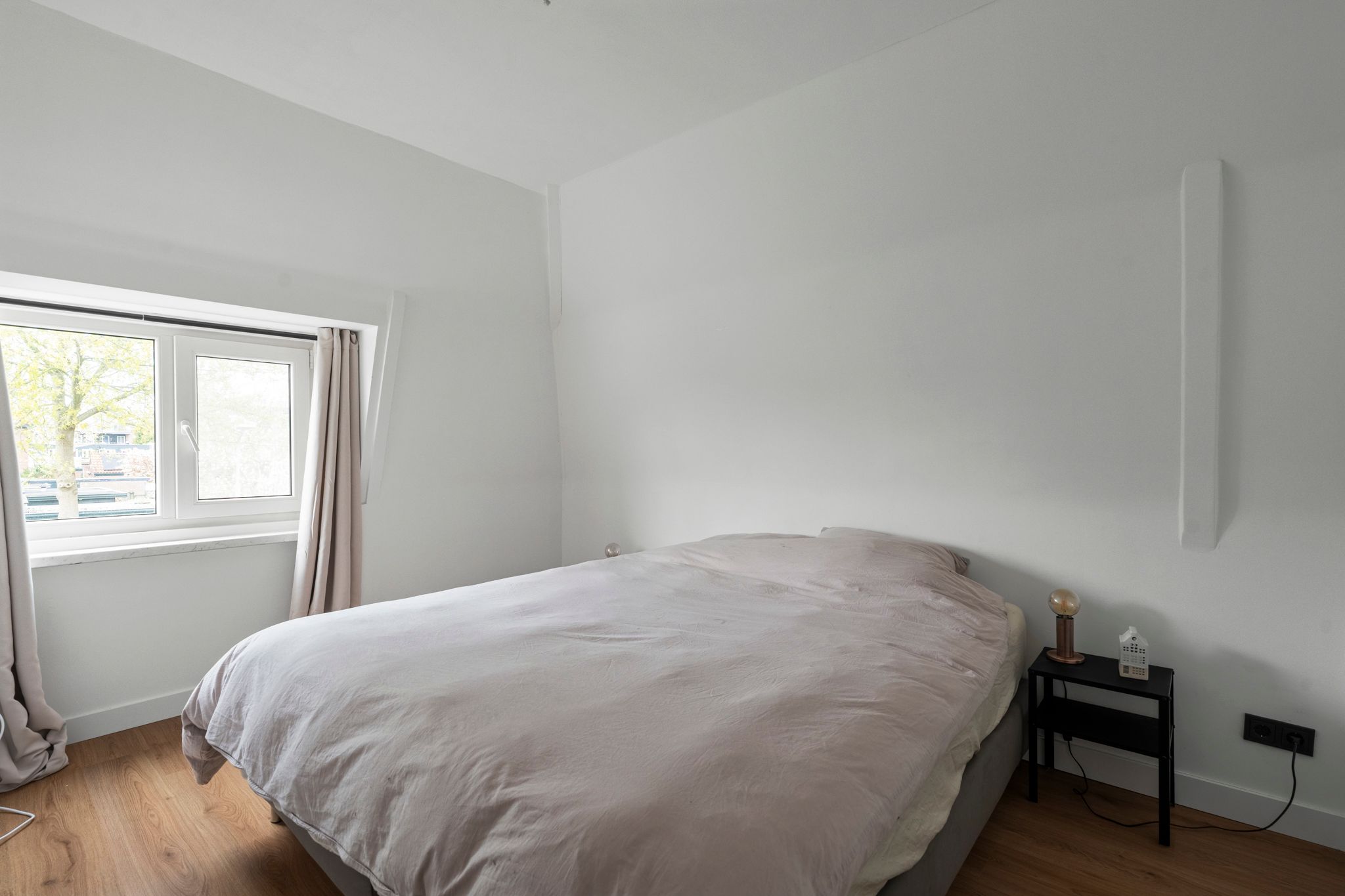 Foto 24 van Voltastraat 11