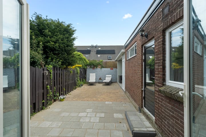 Foto 29 van Voltastraat 11