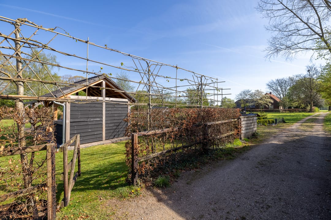 Foto 32 van Loordijk 30