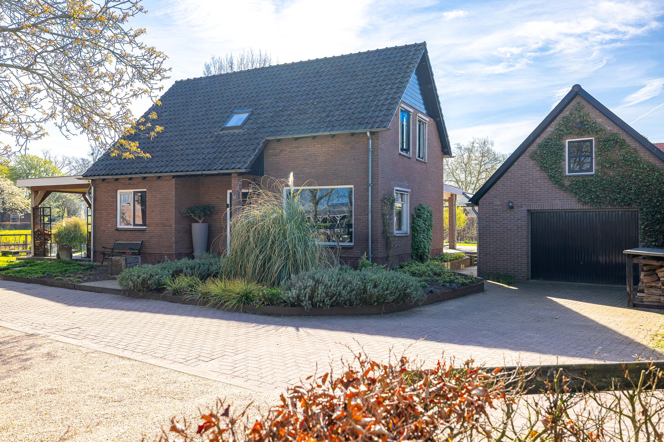 Foto 42 van Loordijk 30