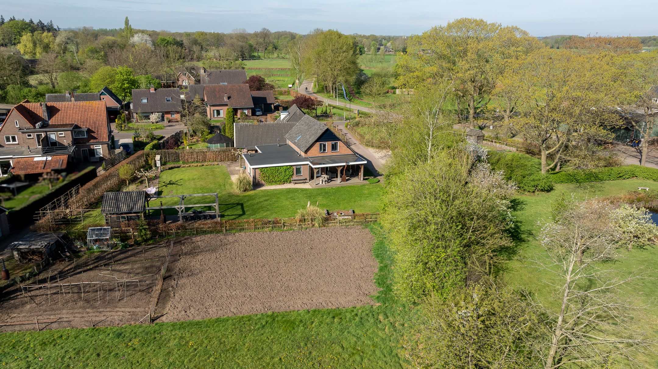 Foto 84 van Loordijk 30