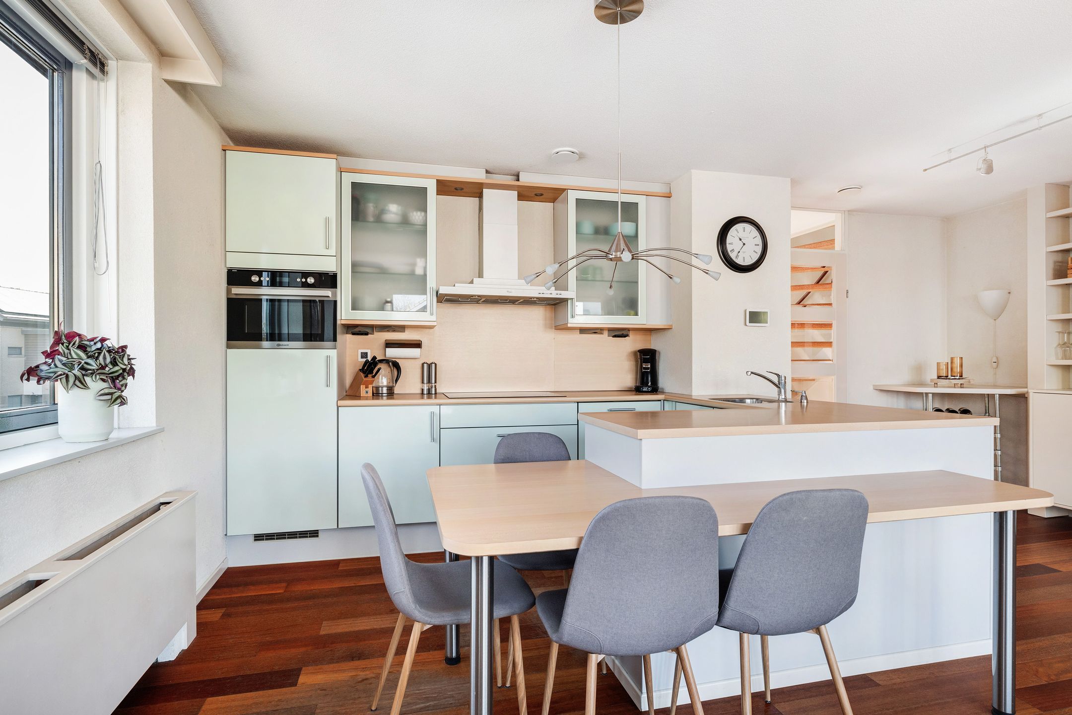 Foto 3 van Topaaslaan 2