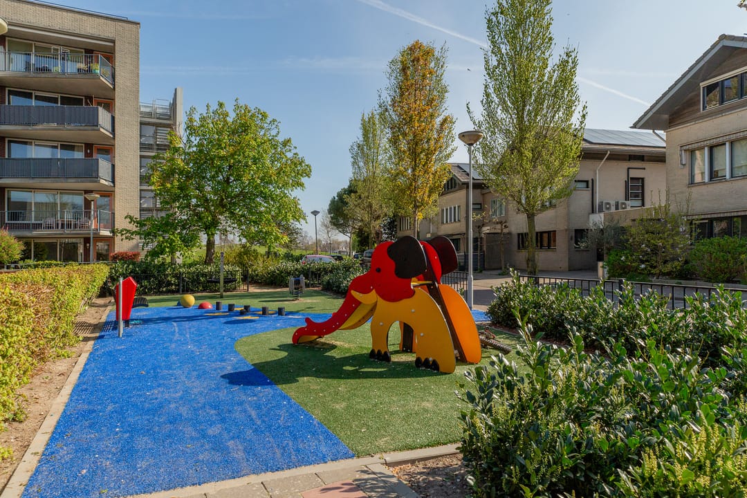 Foto 43 van Topaaslaan 2