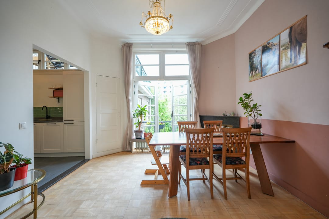 Foto 16 van Dominicanenstraat 11