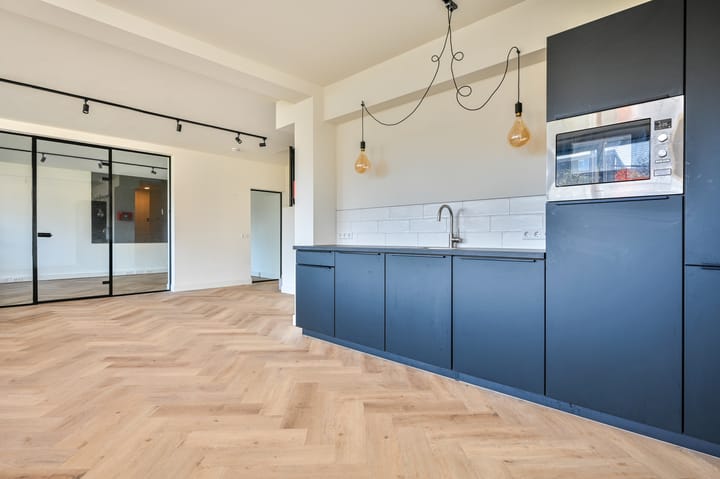 Beneluxlaan 8, Utrecht