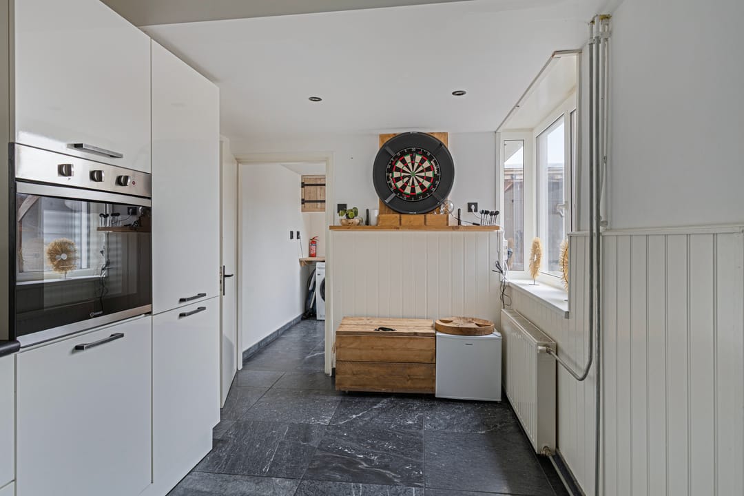 Photo 16 of Prins Hendrikstraat 9