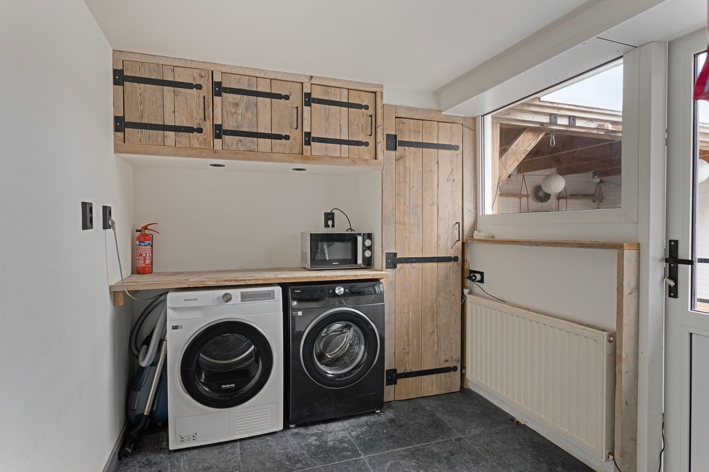 Photo 19 of Prins Hendrikstraat 9