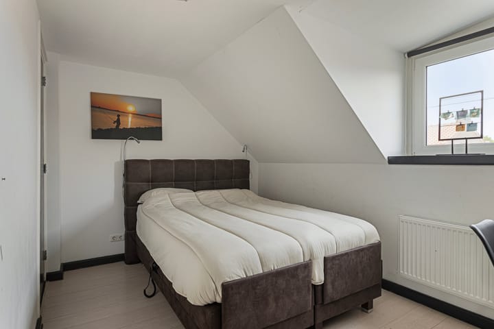 Foto 24 van Prins Hendrikstraat 9