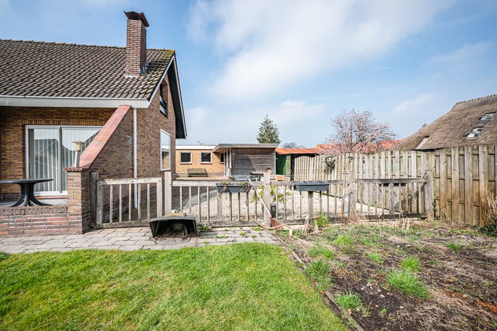 Foto 23 van Goudenregenstraat 11