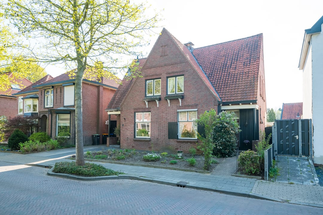 Foto 2 van Emmastraat 2