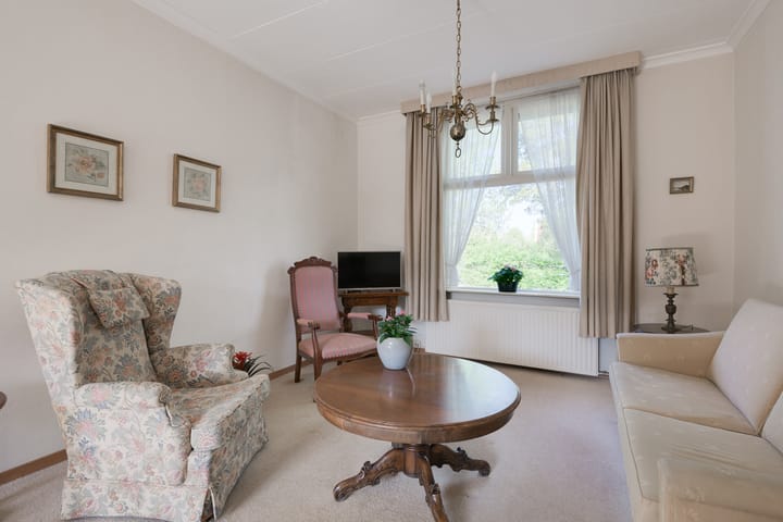 Foto 12 van Emmastraat 2