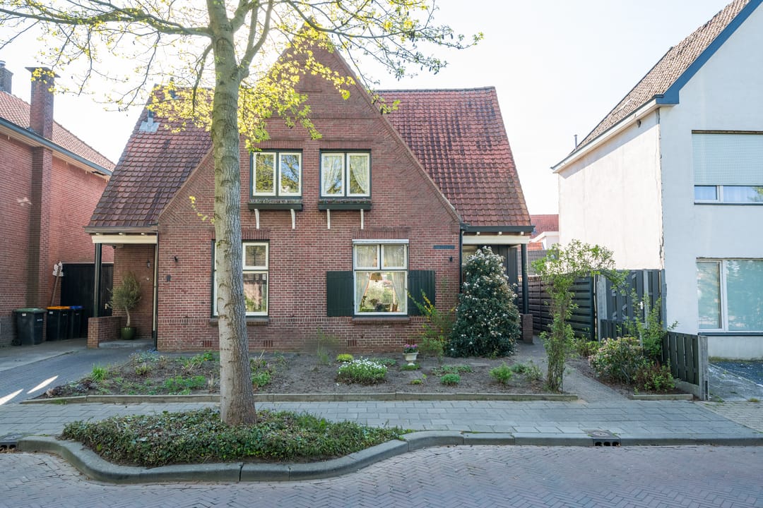 Foto 43 van Emmastraat 2