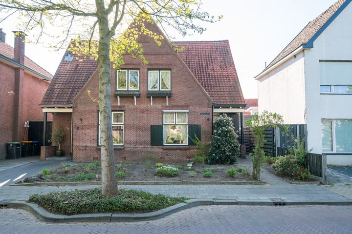 Foto 43 van Emmastraat 2