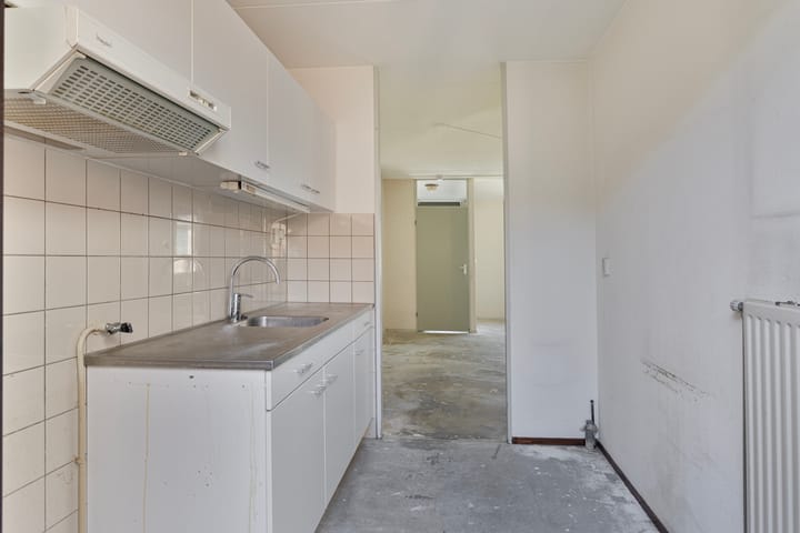 Photo 8 of Meekrapstraat 11