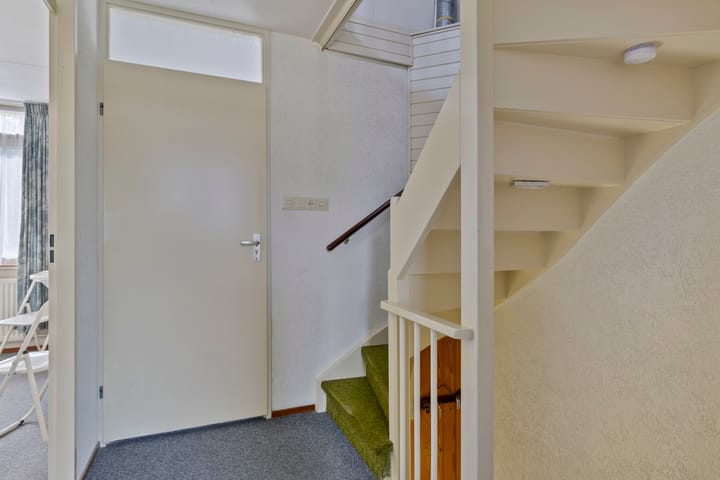 Foto 12 van Vrijheidsplaat 77