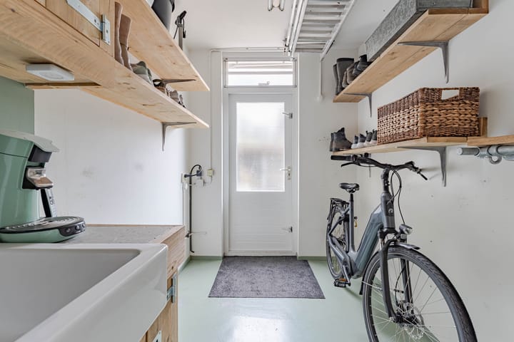 Foto 23 van Veenkade 6