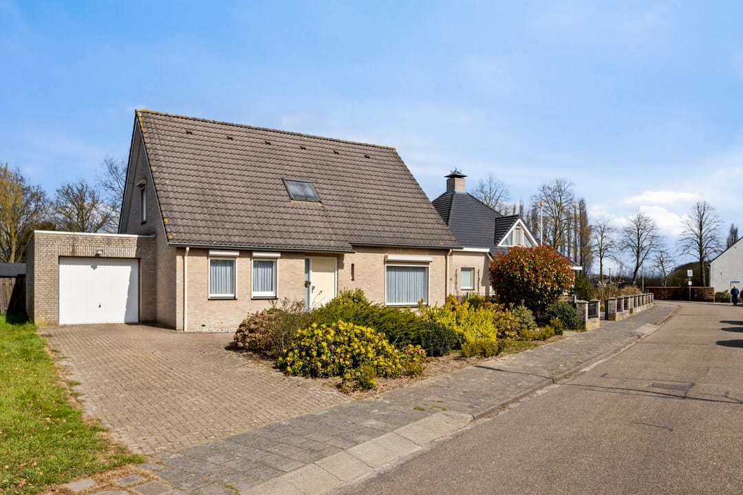 Photo 32 of Zilverbergweg 4