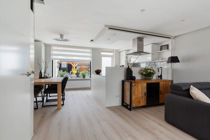 Foto 15 van Van Bronkhorstvliet 27