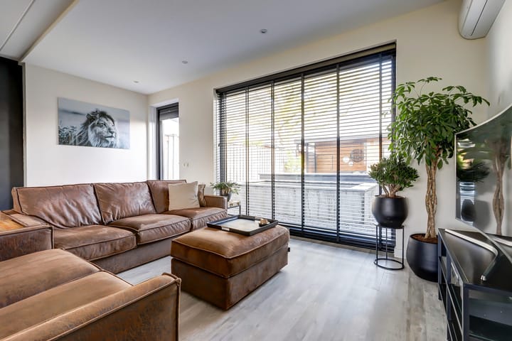 Foto 18 van Potbeker 13