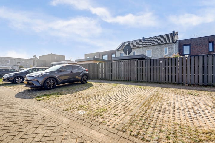 Foto 45 van Potbeker 13