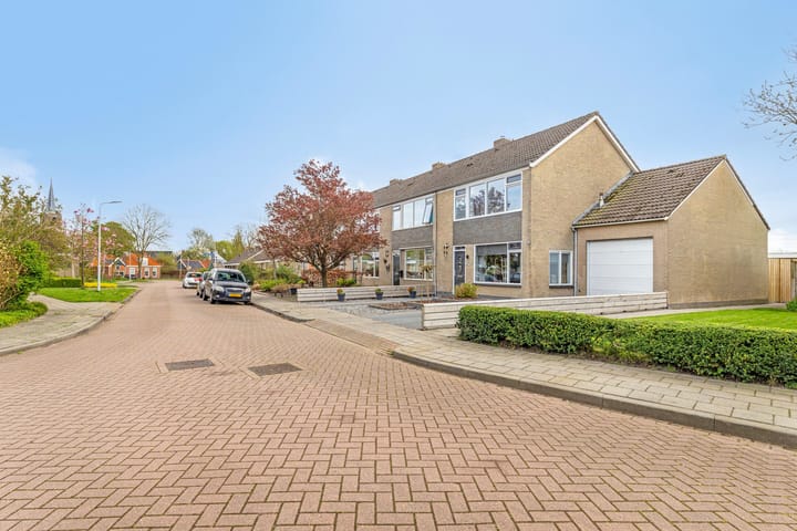 Foto 6 van Toutenburgstraat 21