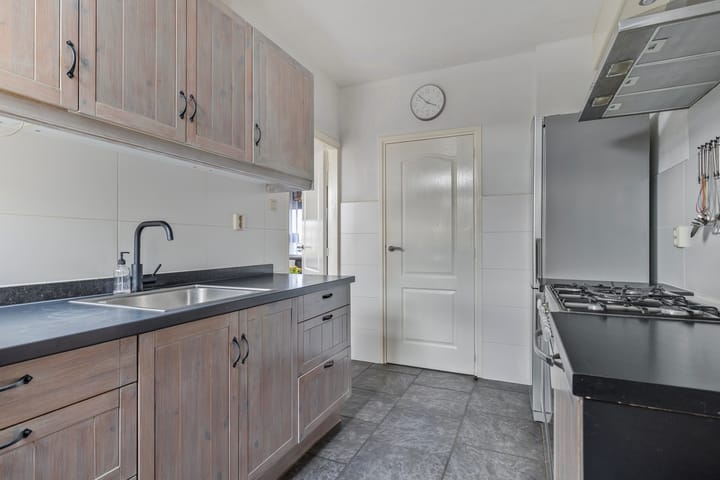 Foto 15 van Toutenburgstraat 21