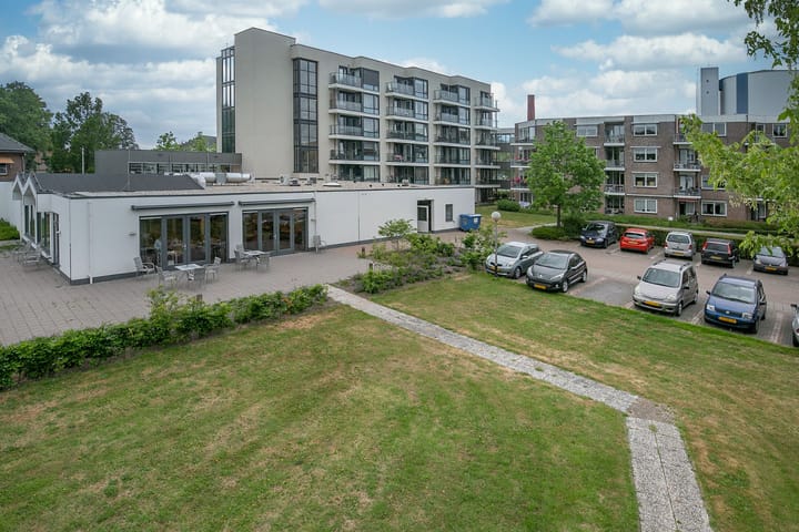 Photo 1 of Prins Bernhardstraat 1-F126