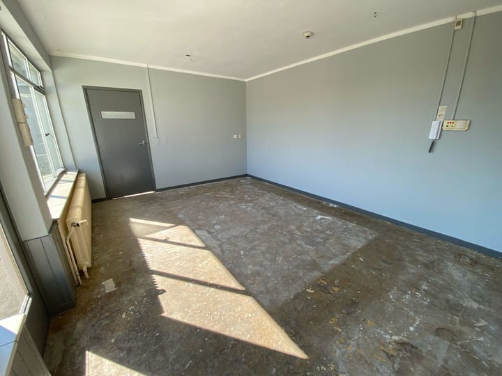 Photo 8 of Prins Bernhardstraat 1-F126