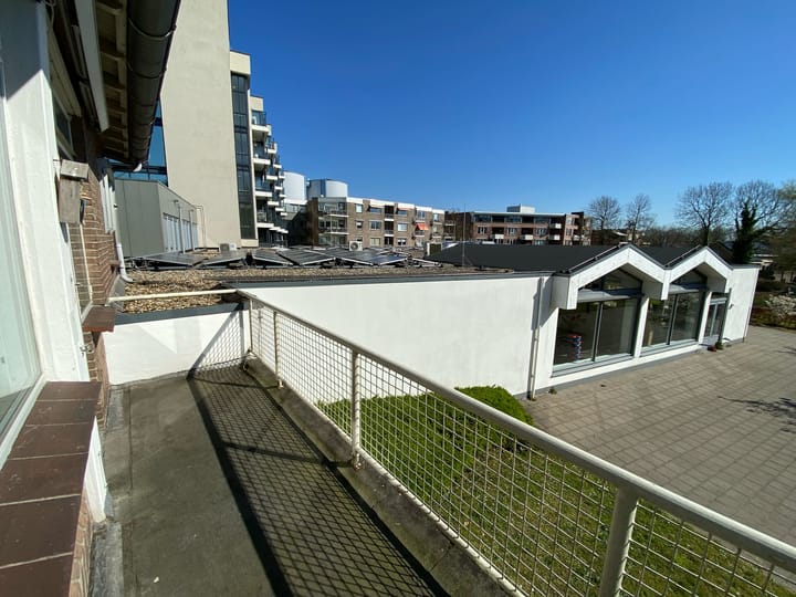 Photo 11 of Prins Bernhardstraat 1-F126