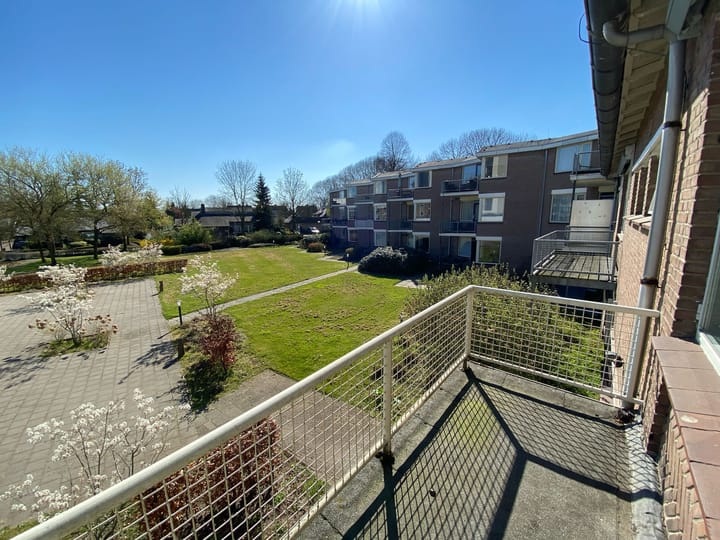 Photo 13 of Prins Bernhardstraat 1-F126