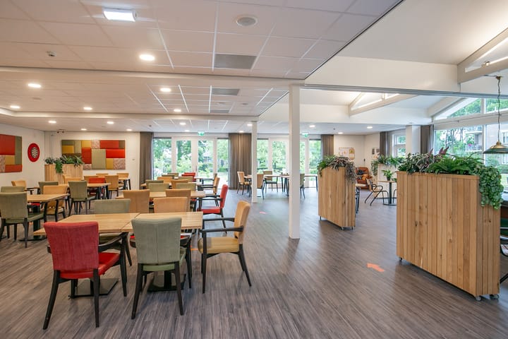 Photo 17 of Prins Bernhardstraat 1-F126