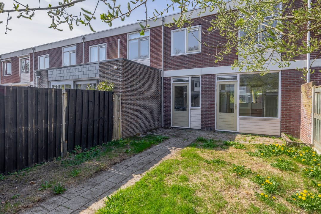 Photo 2 of Aldenhaagstraat 8