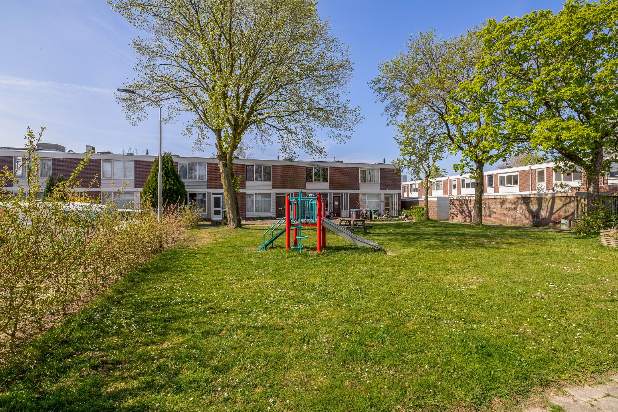 Photo 24 of Aldenhaagstraat 8