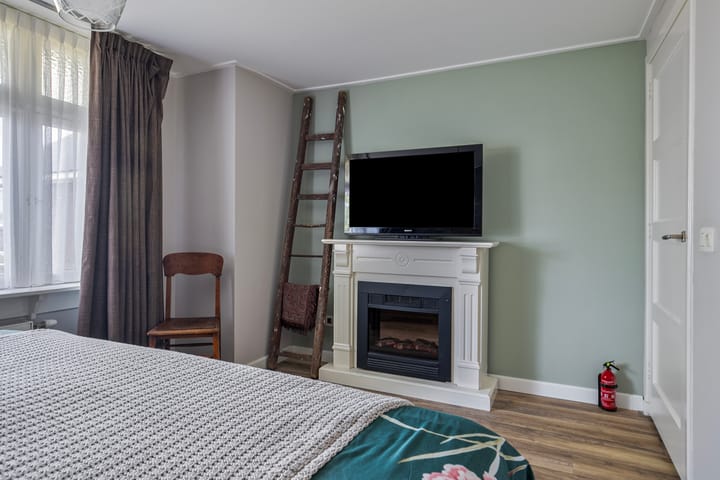 Foto 24 van Prins Hendrikstraat 59